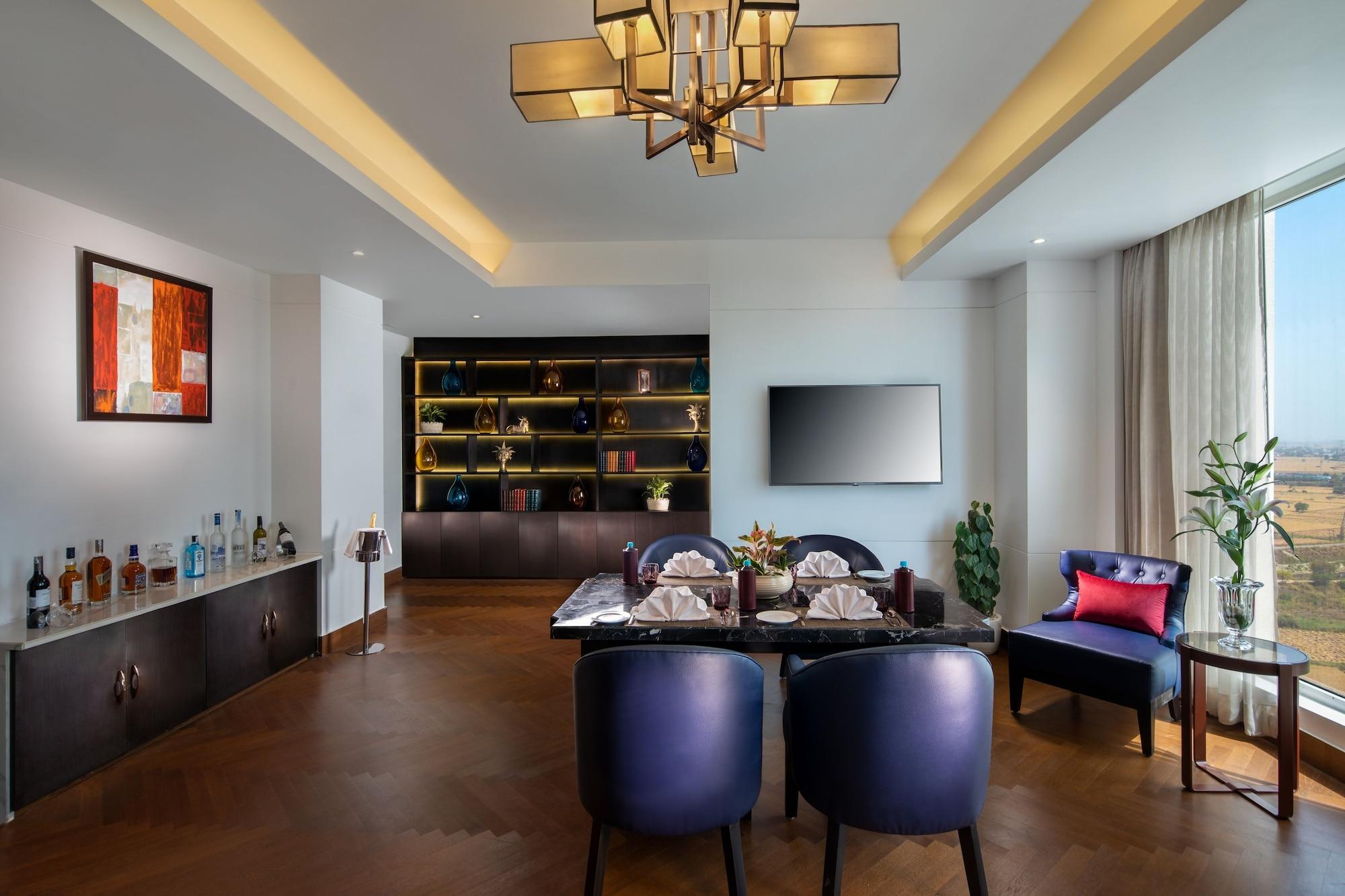 Sandal Suites By Lemon Tree Hotels Noida Zewnętrze zdjęcie