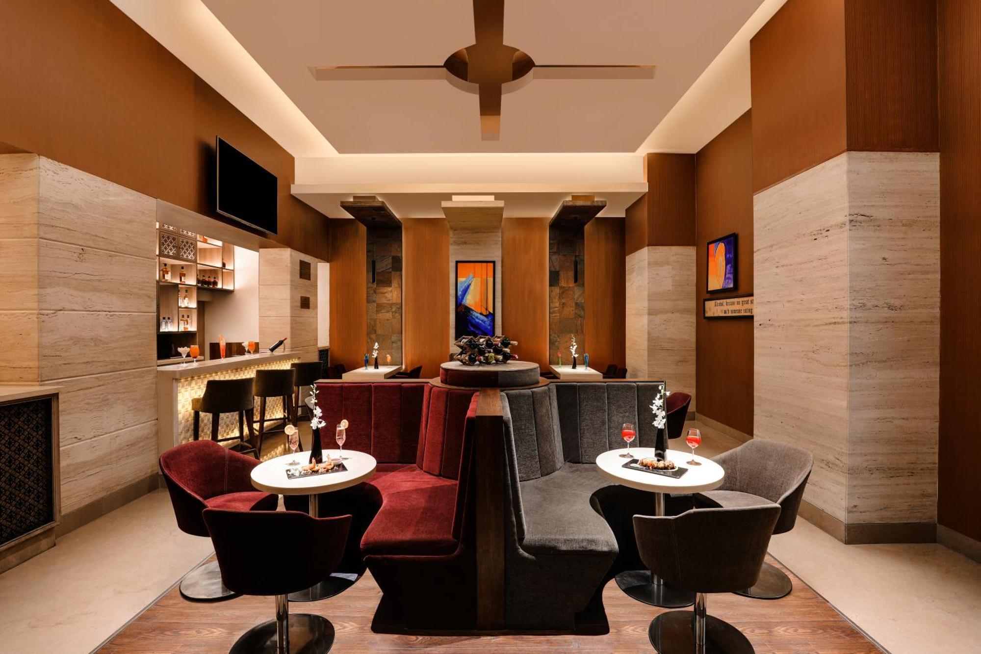 Sandal Suites By Lemon Tree Hotels Noida Zewnętrze zdjęcie