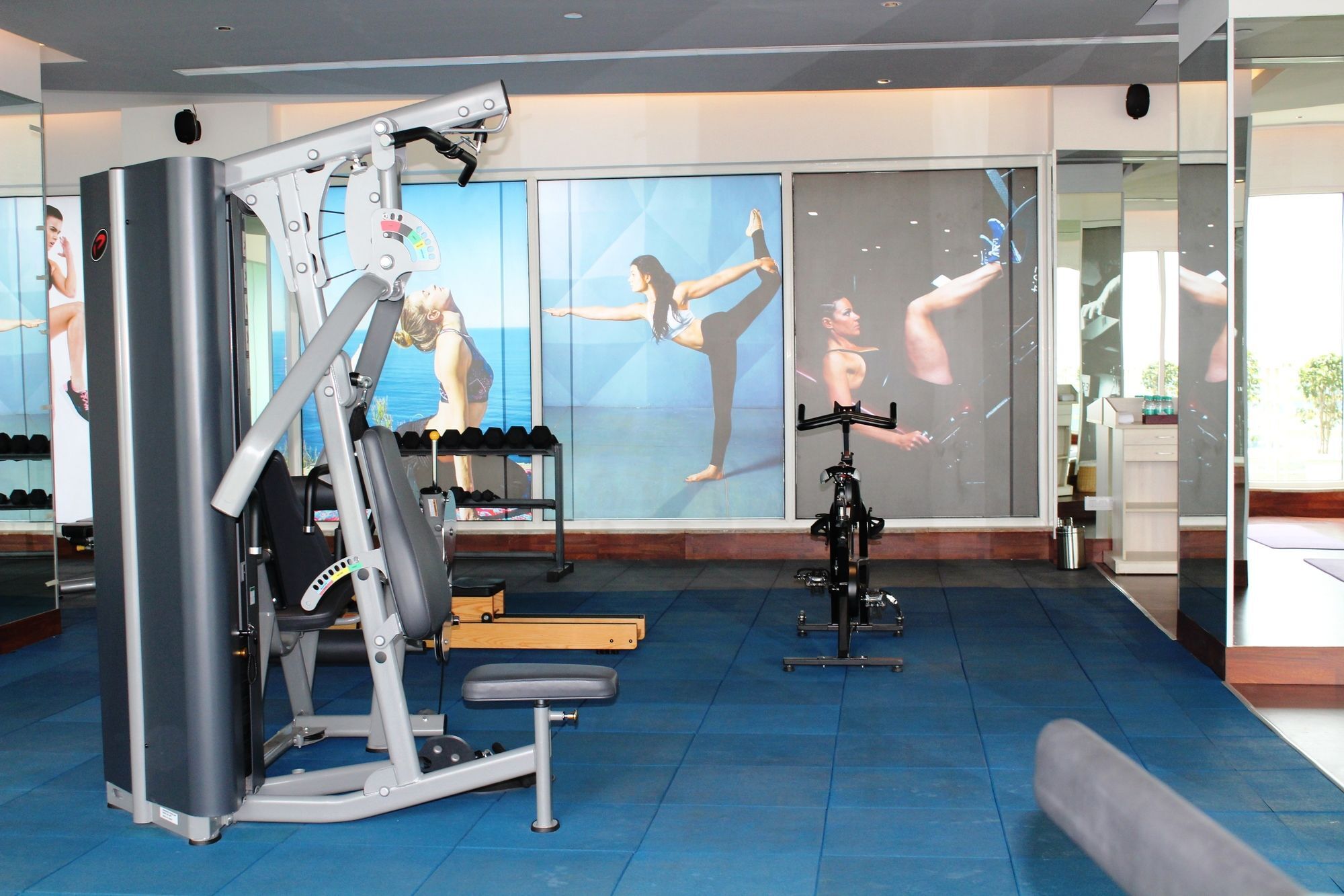 Sandal Suites By Lemon Tree Hotels Noida Zewnętrze zdjęcie